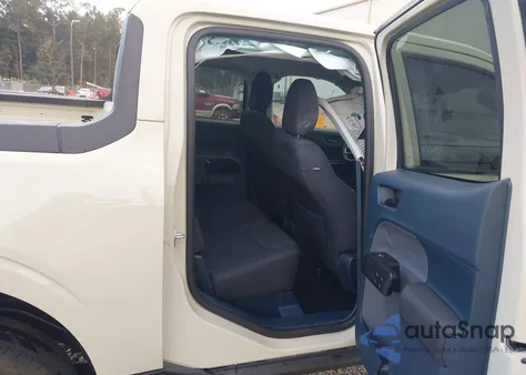 2025 Ford Maverick Xl z USA, uszkodzony, nr VIN 3FTTW8BA5SRB20931